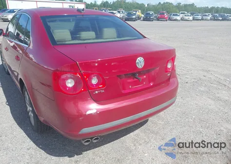 2006 Volkswagen Jetta 2.5 из США, поврежденный, VIN 3VWSF71K46M658598